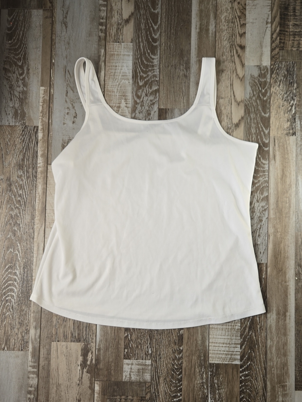 Everyday Essential White Tank Top - Women